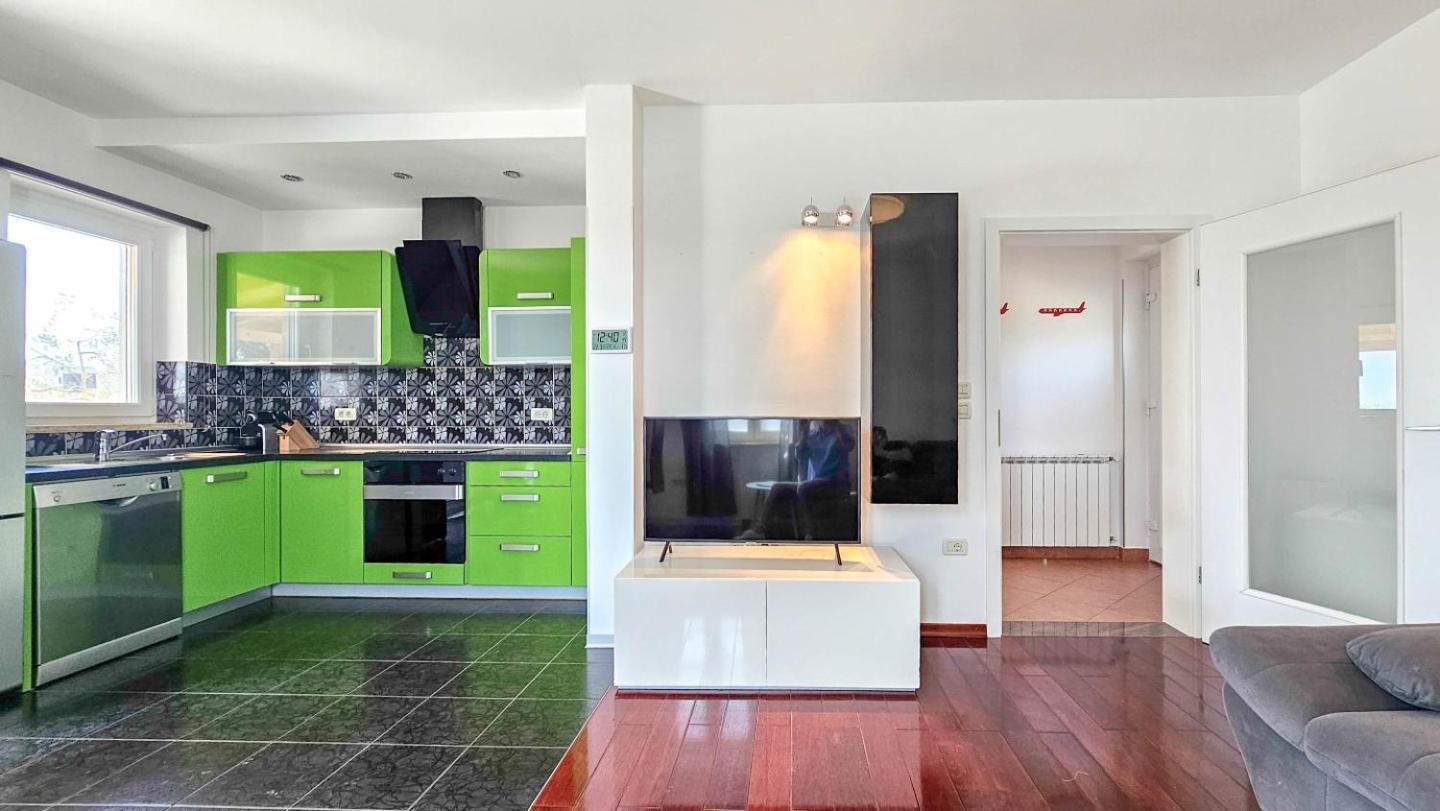 Casa Lutoma Villa Kmeti Ngoại thất bức ảnh