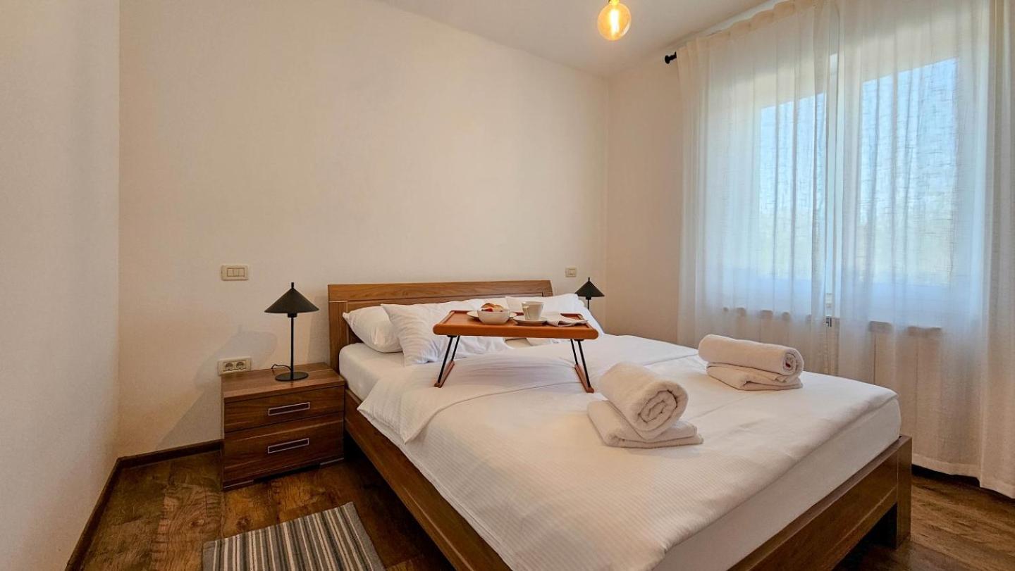 Casa Lutoma Villa Kmeti Ngoại thất bức ảnh