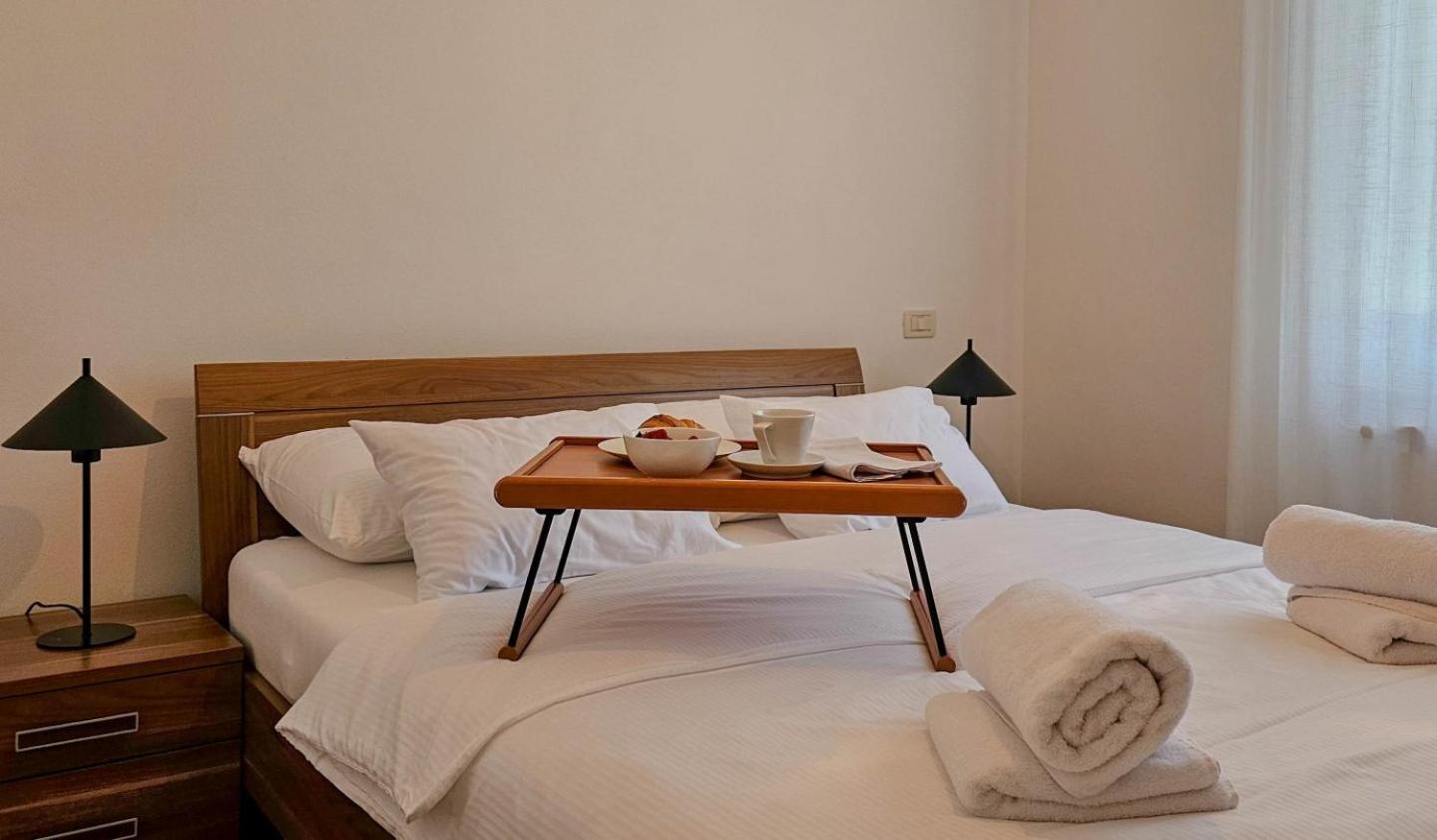 Casa Lutoma Villa Kmeti Ngoại thất bức ảnh