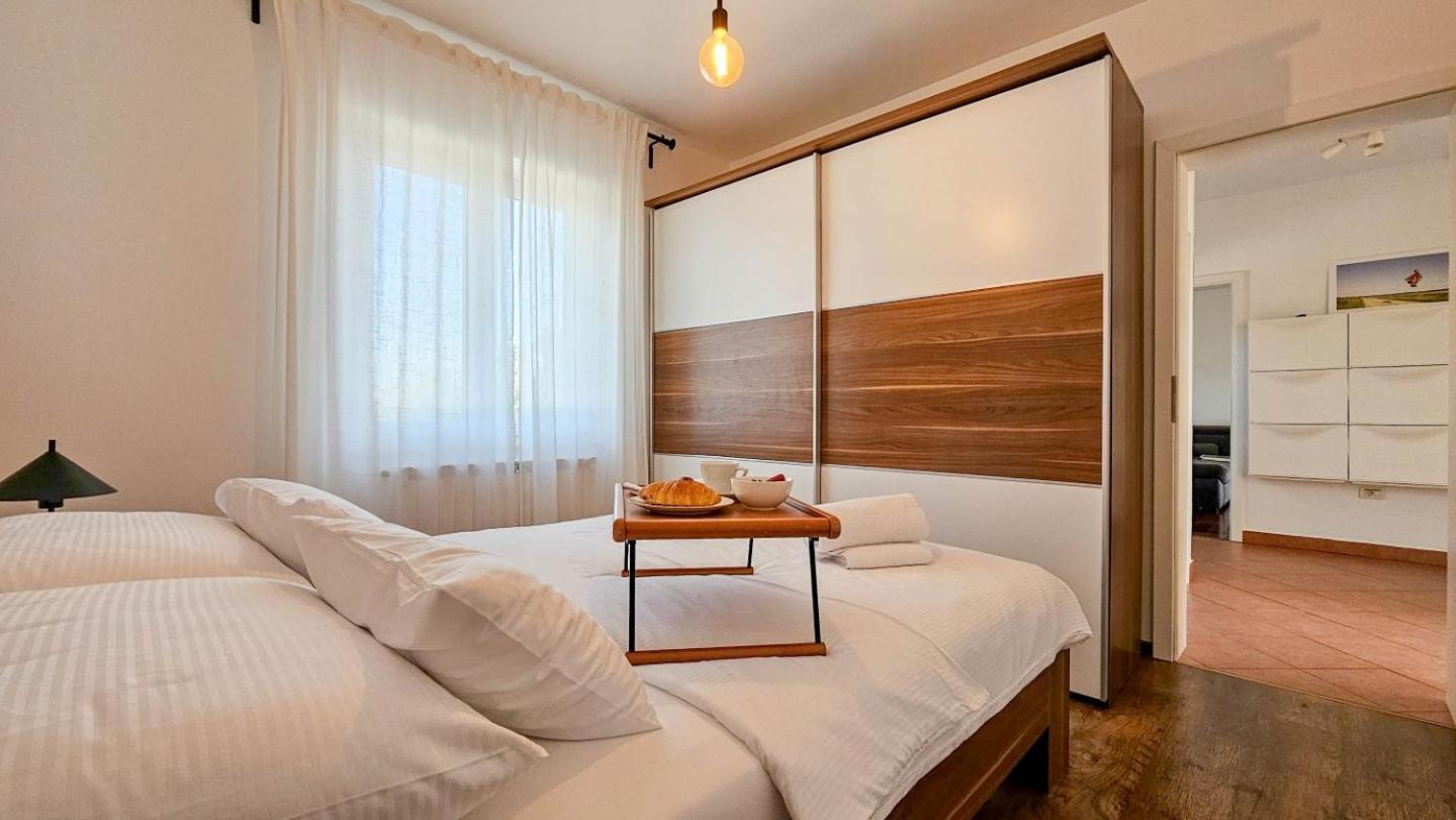 Casa Lutoma Villa Kmeti Ngoại thất bức ảnh